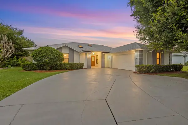 5400 NW Emblem Street, Port St Lucie, FL 34983
