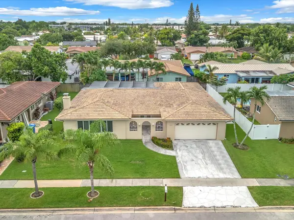 6620 NW 23rd Street, Margate, FL 33063