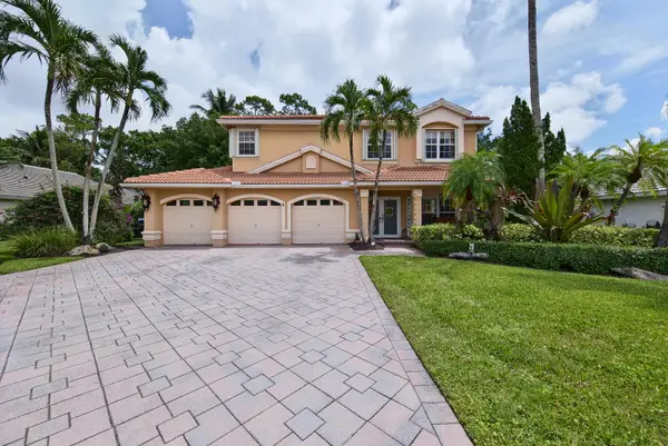 522 Cypress Green Circle, Wellington, FL 33414
