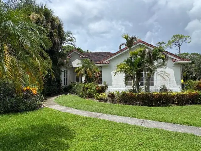 18554 SE Old Trail Drive E, Jupiter, FL 33478 - #2