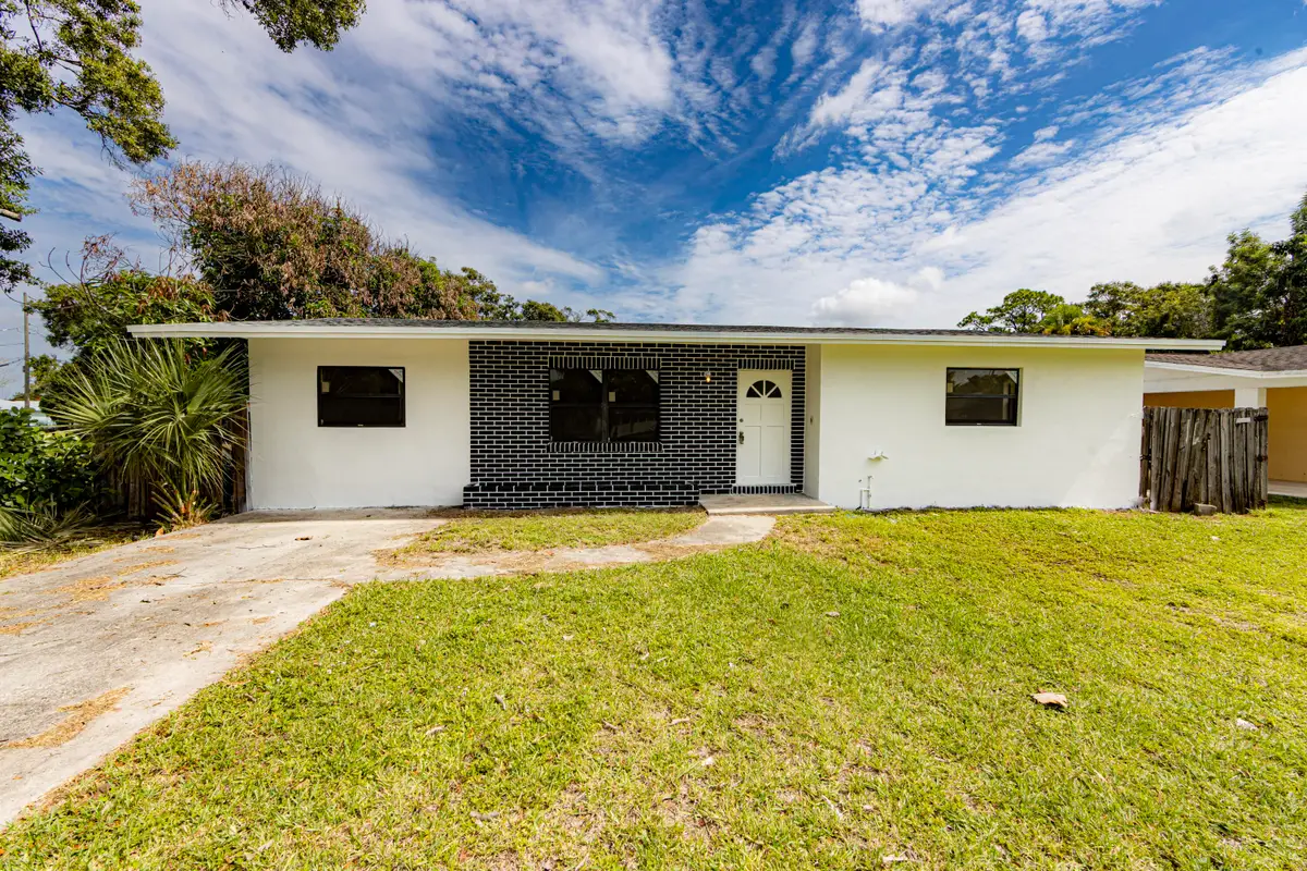 2308 Georgia Avenue, Fort Pierce, FL 34950 - #1