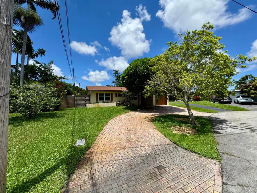 1785 NW 39th Place, Oakland Park, FL 33309 - #3