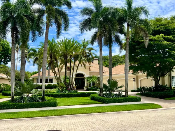 216 Grand Pointe Drive, Palm Beach Gardens, FL 33418