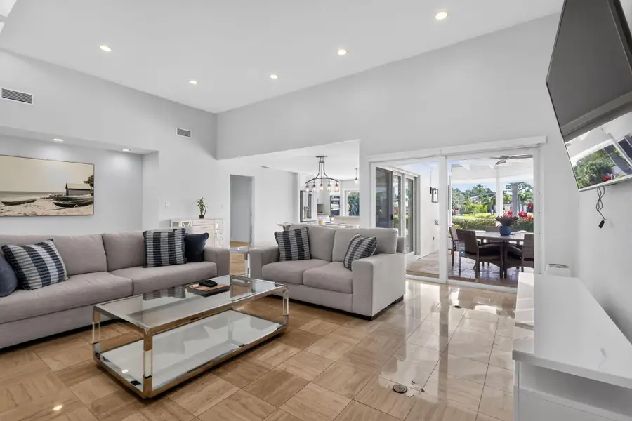 625 Lakewoode Circle W, Delray Beach, FL 33445 - #2