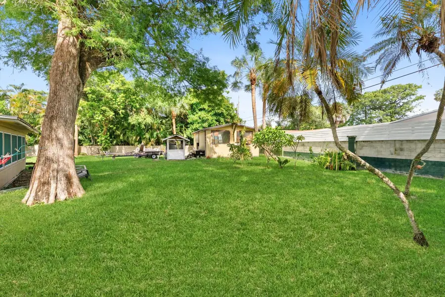 330 NW 32nd Court, Oakland Park, FL 33309 - #3
