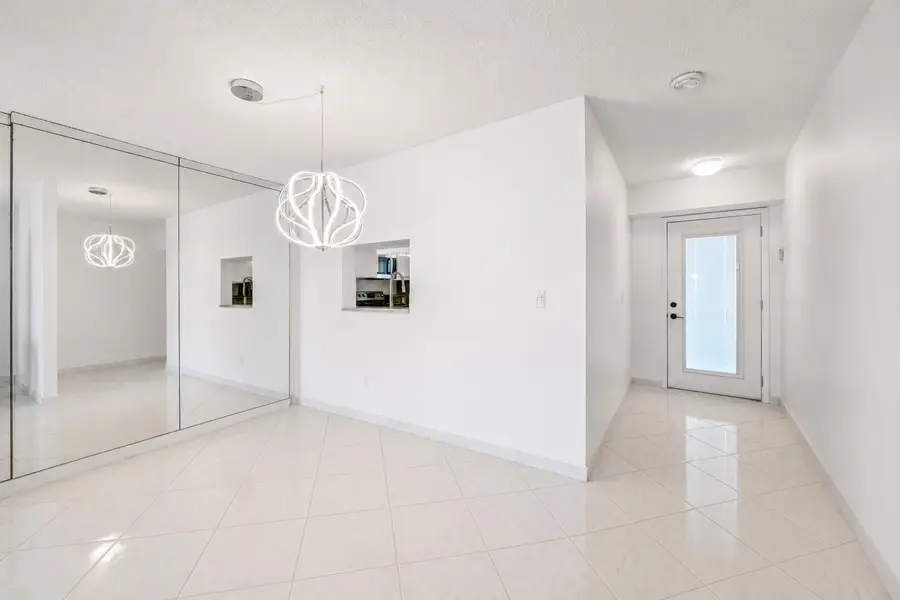 1025 SE 4th Avenue #101, Dania Beach, FL 33004 - #3