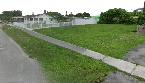 5226 Fletcher Street, Hollywood, FL 33021