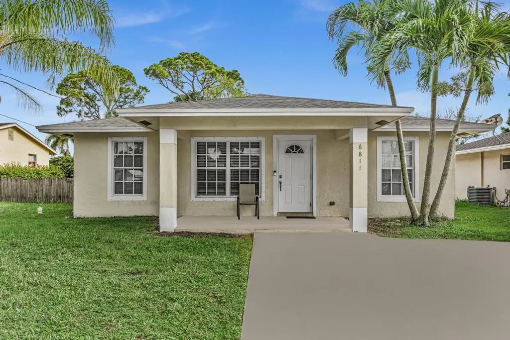 6811 2nd Street, Jupiter, FL 33458 - #1