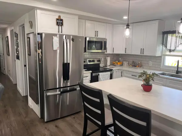 2555 Pga Boulevard #34, Palm Beach Gardens, FL 33410