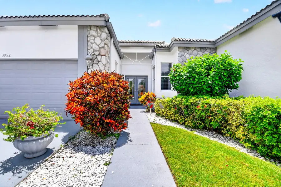 3952 Summer Chase Court, Lake Worth, FL 33467 - #3