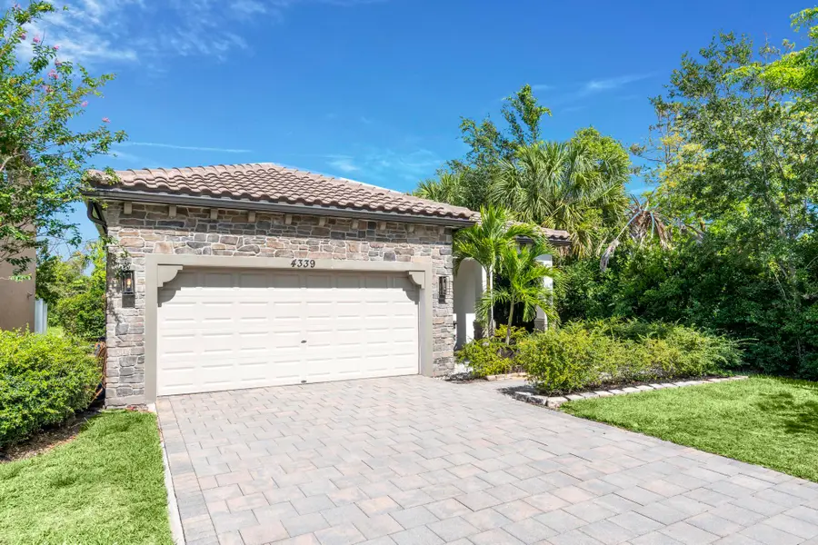 4339 Buena Tara Drive, West Palm Beach, FL 33413 - #3
