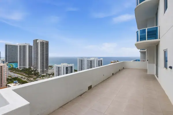 1945 S Ocean Drive #2408, Hallandale Beach, FL 33009