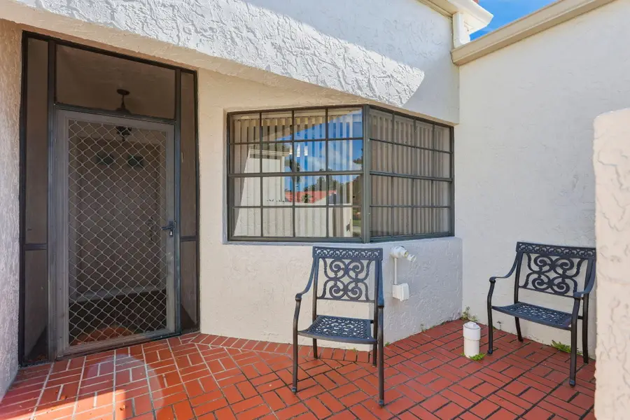 5887 Parkwalk Circle W, Boynton Beach, FL 33472 - #3
