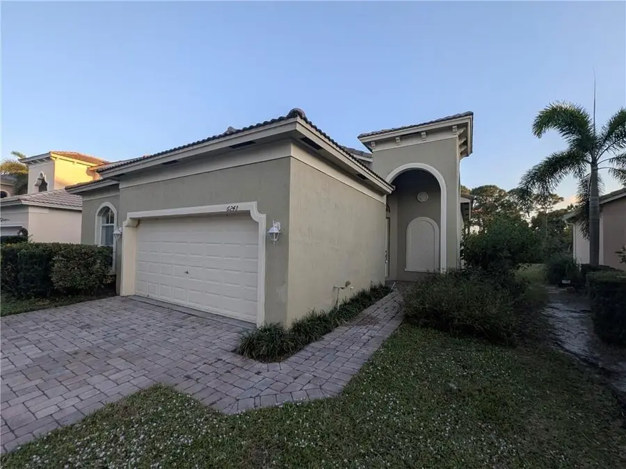 6243 Arlington Way, Fort Pierce, FL 34951 - #2