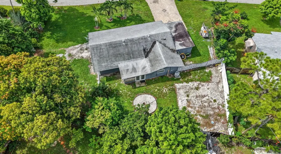 415 SW 7th Court, Boynton Beach, FL 33435 - #3