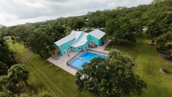 5850 34th Lane, Vero Beach, FL 32966