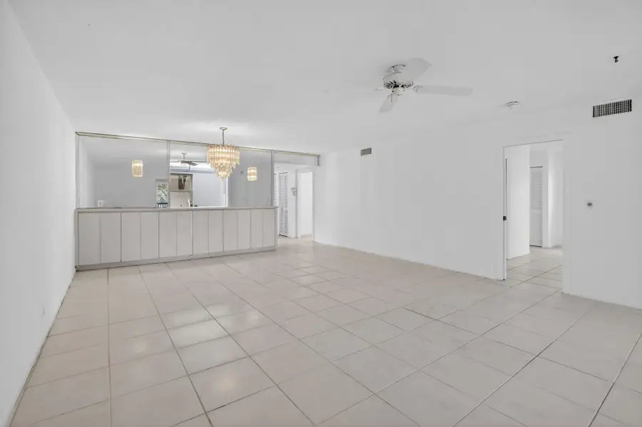 250 S Hollybrook Terrace #208, Pembroke Pines, FL 33025 - #3