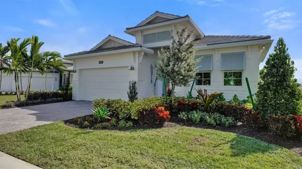 14076 Bastille Street, Palm Beach Gardens, FL 33412