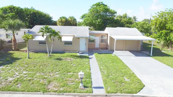 1229 15th Avenue N, Lake Worth Beach, FL 33460