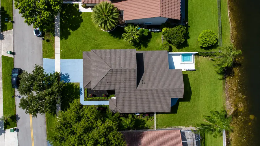 261 SW 178th Way, Pembroke Pines, FL 33029 - #3