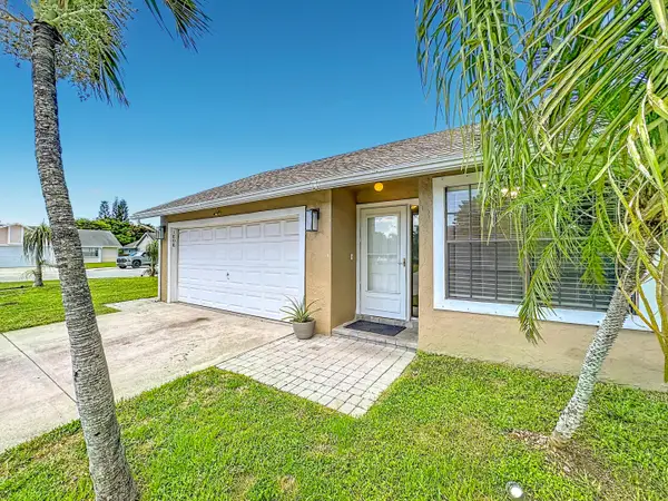 1808 Banyan Creek Circle N, Boynton Beach, FL 33436