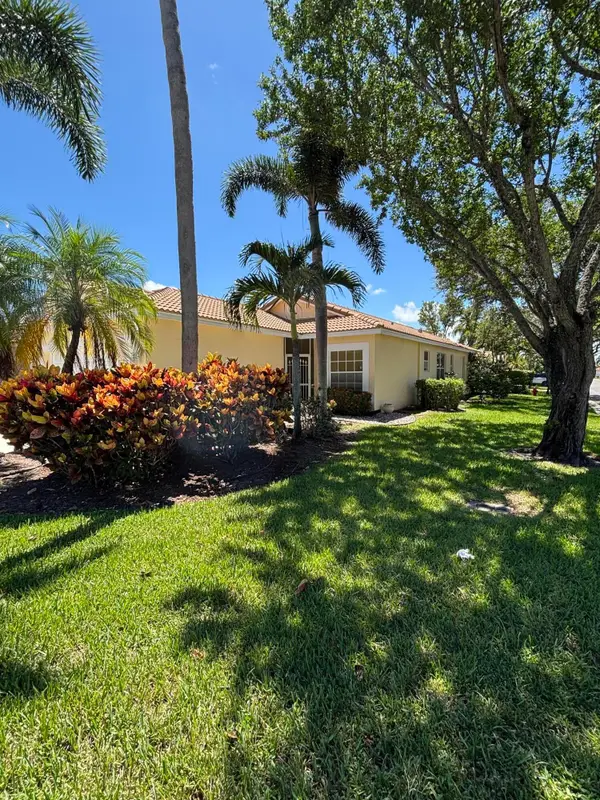 9527 Cherry Blossom Court, Boynton Beach, FL 33437