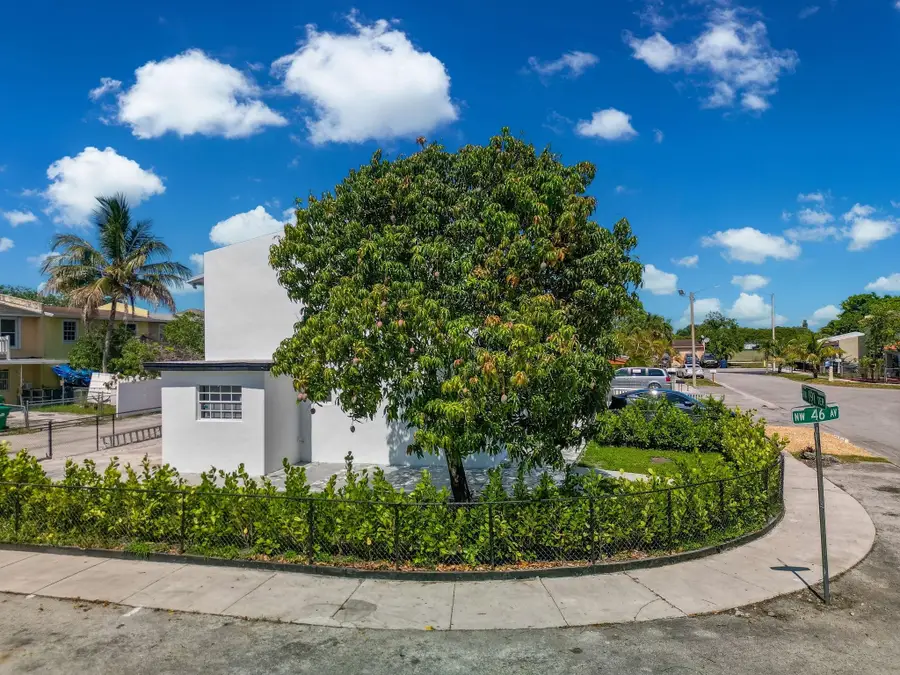 4527 NW 191st Terrace, Miami Gardens, FL 33055 - #3
