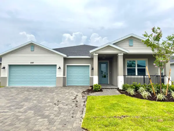5597 Hampton Park Circle, Vero Beach, FL 32966