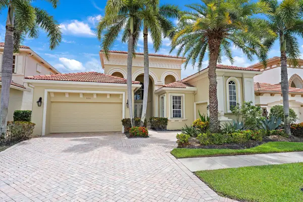 7090 Tradition Cove Lane E, West Palm Beach, FL 33412