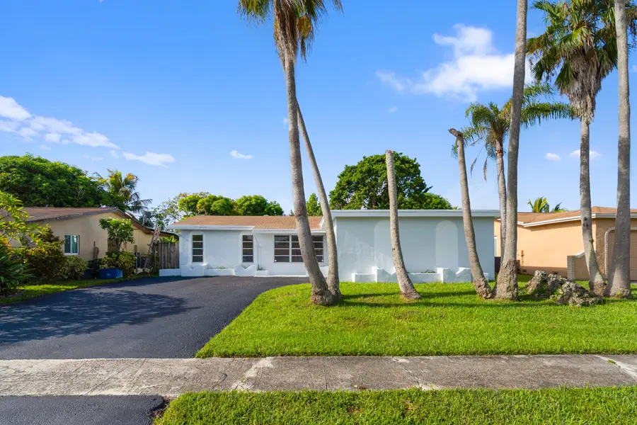 10690 NW 27th Court, Sunrise, FL 33322 - #2