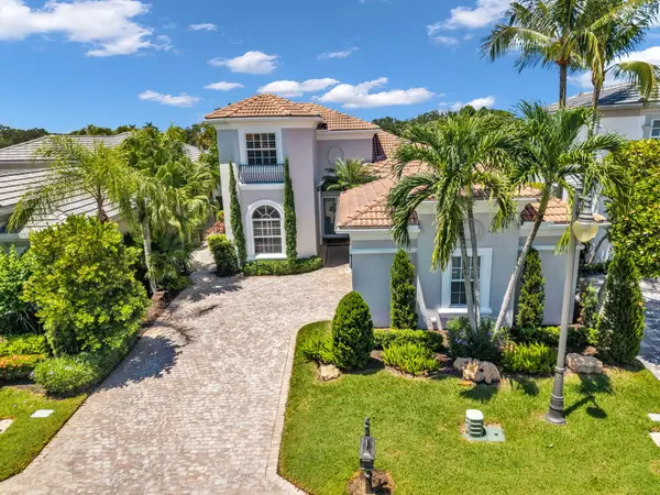 131 Porto Vecchio Way, Palm Beach Gardens, FL 33418