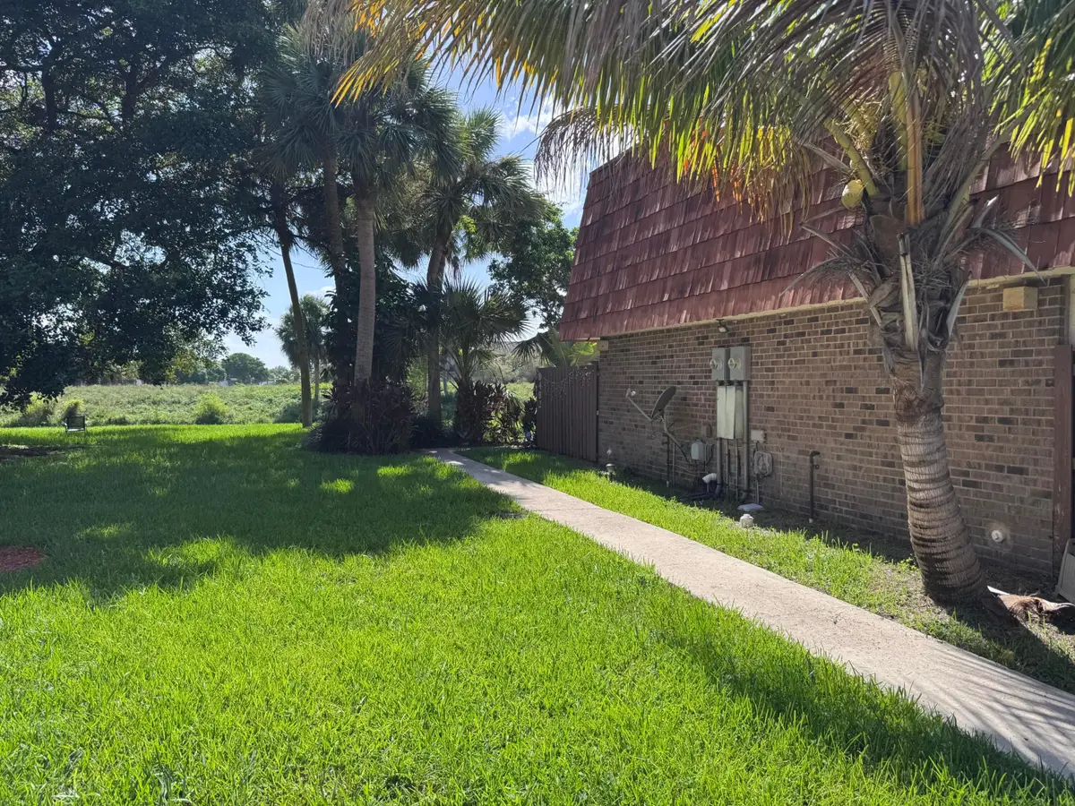 8492 S Coral Circle, North Lauderdale, FL 33068 - #1