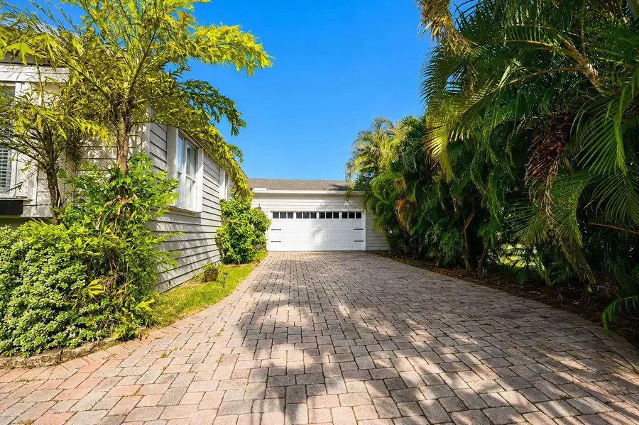 6164 N Ironwood Lane, Atlantis, FL 33462 - #3