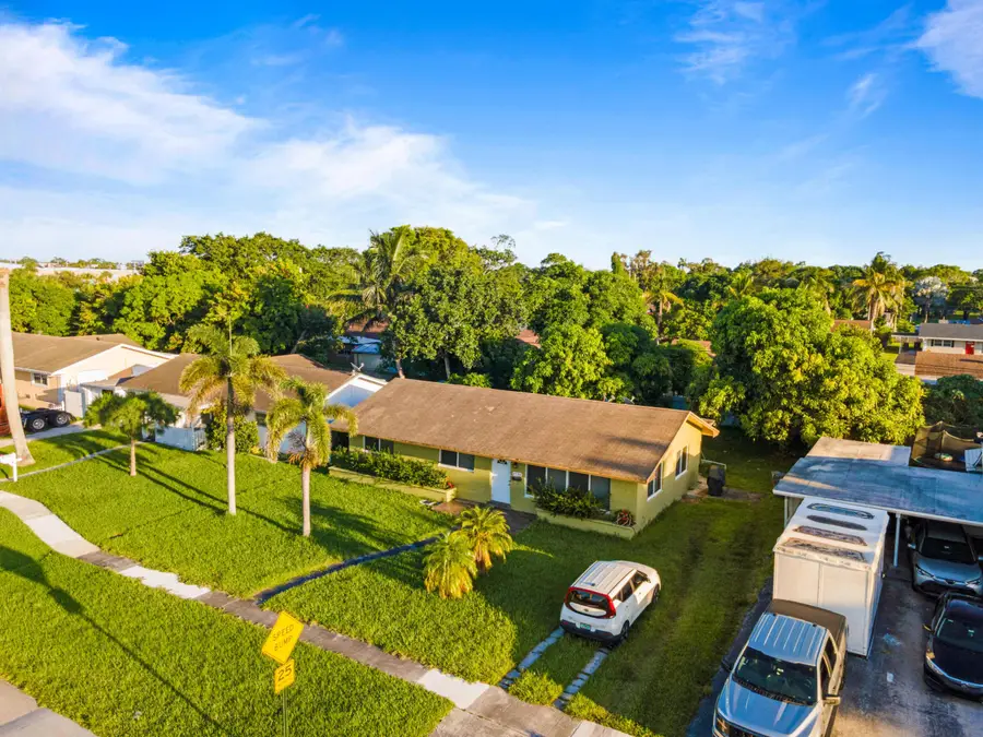 4786 Pine Cone Lane, West Palm Beach, FL 33417 - #2