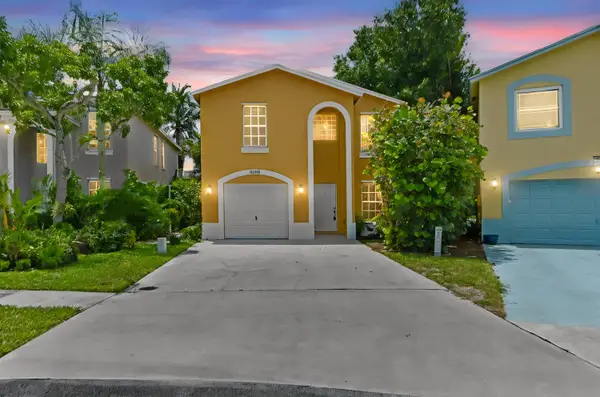 4268 Pine Hollow Circle, Greenacres, FL 33463