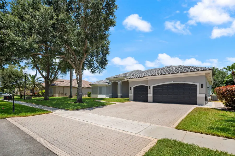 3958 SW 140th Avenue, Davie, FL 33330 - #2