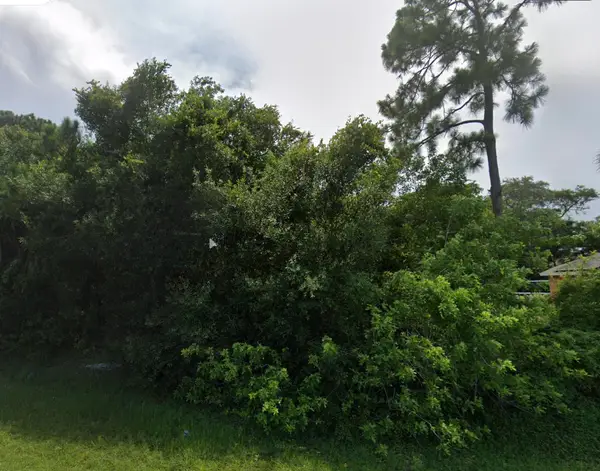 4803 Sunset Boulevard, Fort Pierce, FL 34982