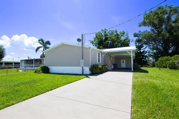 2208 SE 38th Trail, Okeechobee, FL 34974