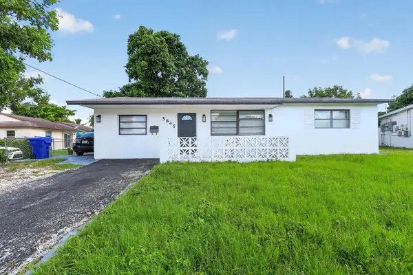 5845 Arthur Street, Hollywood, FL 33021