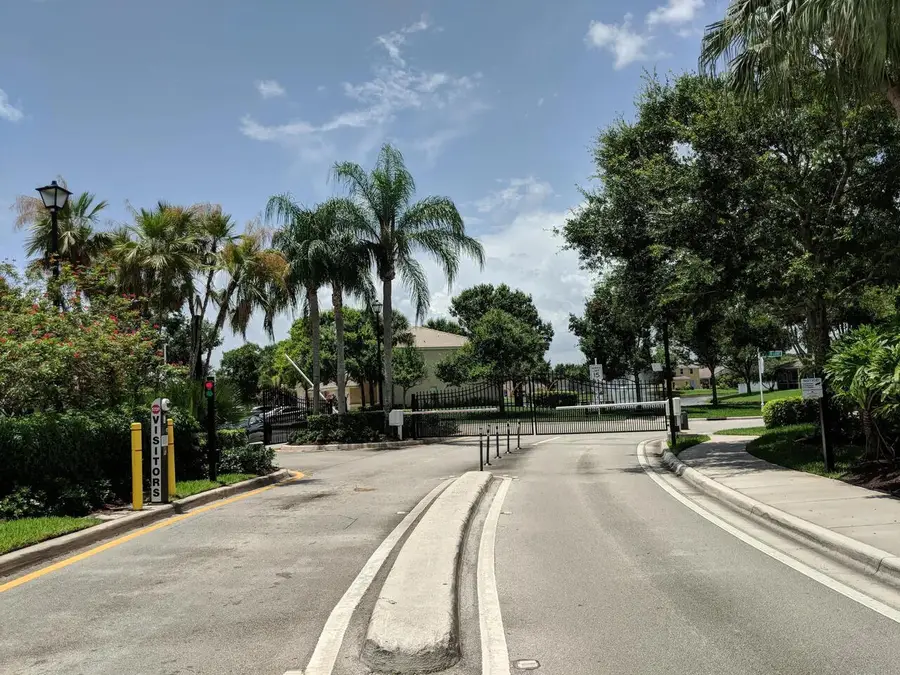 4814 NW 58th Manor, Coconut Creek, FL 33073 - #2