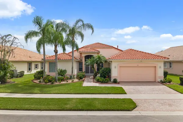 412 NW Aqua Vista Lane, Port St Lucie, FL 34986