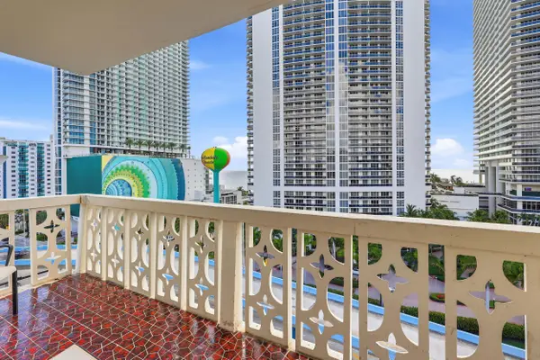 1825 S Ocean Drive #PH 1, Hallandale Beach, FL 33009