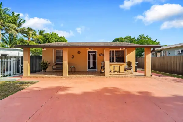 1670 NW 121st Street, North Miami, FL 33167