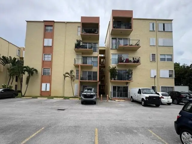 4500 W 19th Court #431, Hialeah, FL 33012 - #1