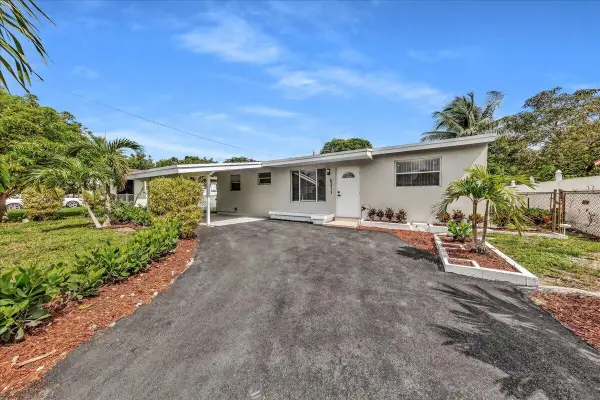 6311 SW 2nd Street, Margate, FL 33068
