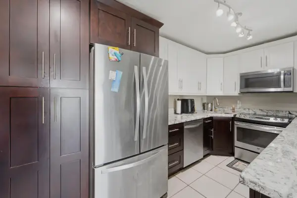 1013 Green Pine Boulevard #C2, West Palm Beach, FL 33409