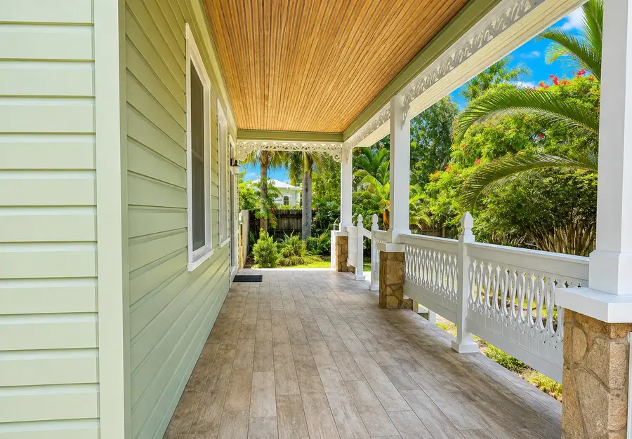 1424 S Palmway, Lake Worth Beach, FL 33460 - #2