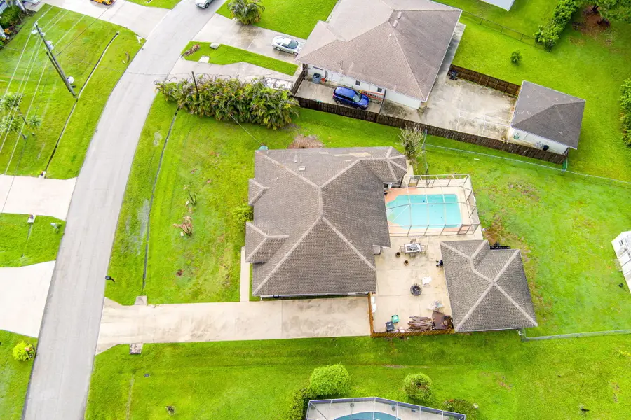517 SE Felix Avenue, Port Saint Lucie, FL 34984 - #3