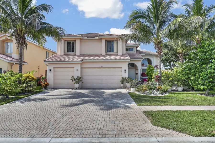 120 Isola Circle, Royal Palm Beach, FL 33411 - #2