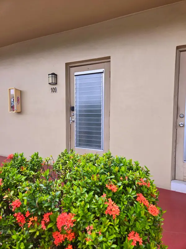 5071 W Oakland Park Boulevard #109, Lauderdale Lakes, FL 33313
